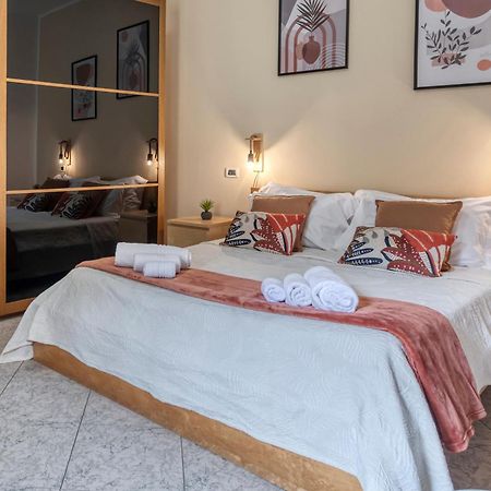 Cozy Apartment In The Heart Of Болоня Екстериор снимка