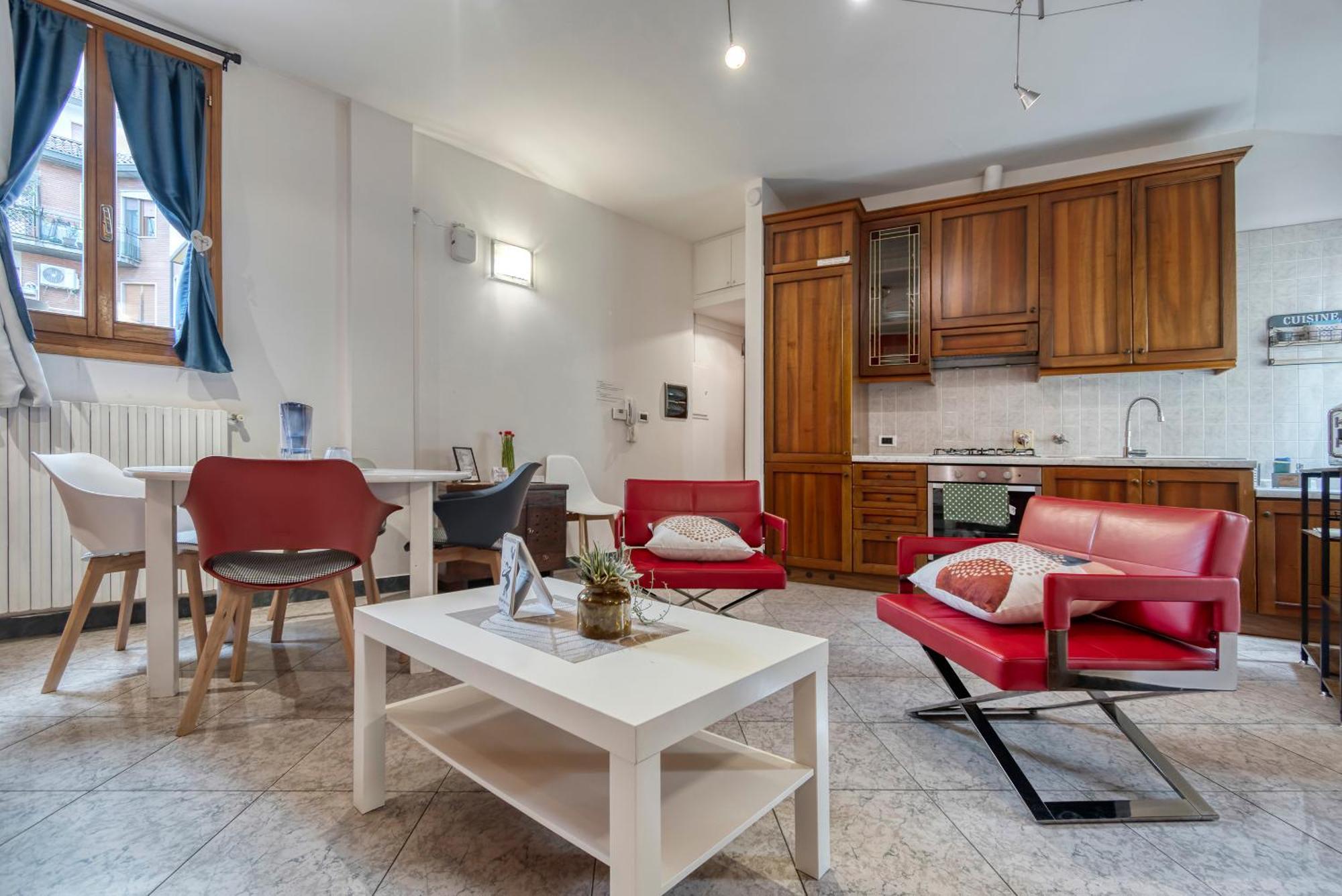 Cozy Apartment In The Heart Of Болоня Екстериор снимка