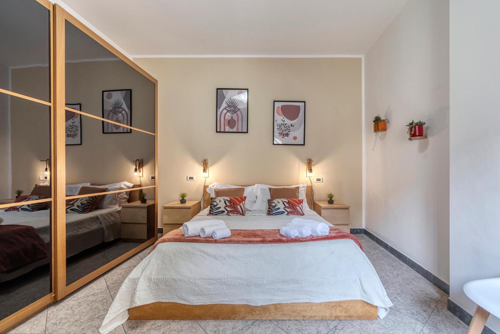 Cozy Apartment In The Heart Of Болоня Екстериор снимка